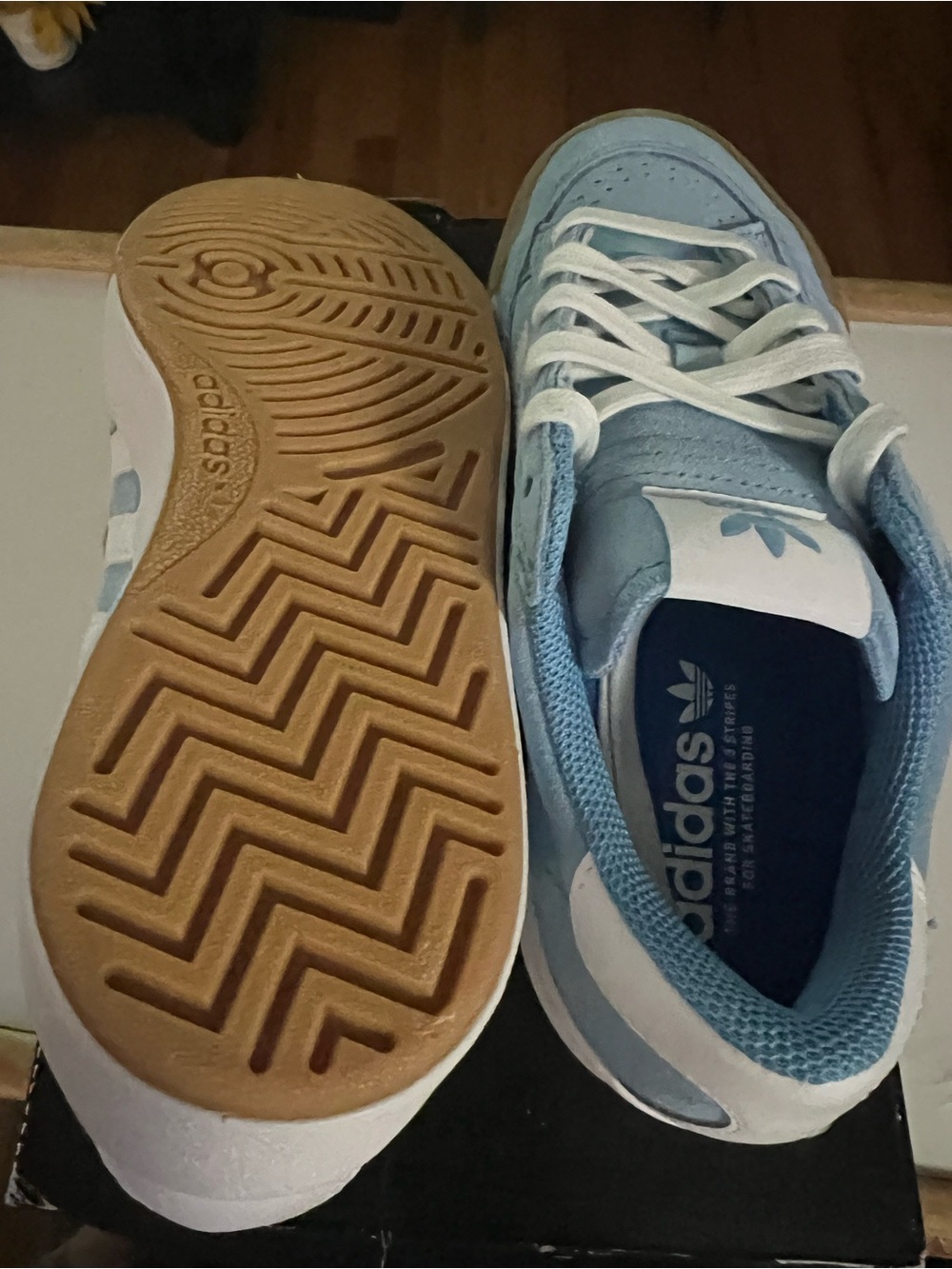 Adidas Nora Unisex Sneakers M6.5/W7.5 BNIB - Picture 8 of 9